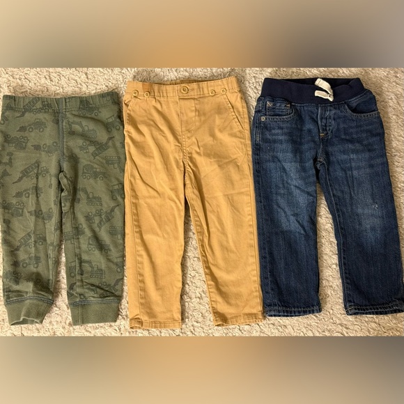 GAP Other - Lot of 2T / 24 Months Boys Pants